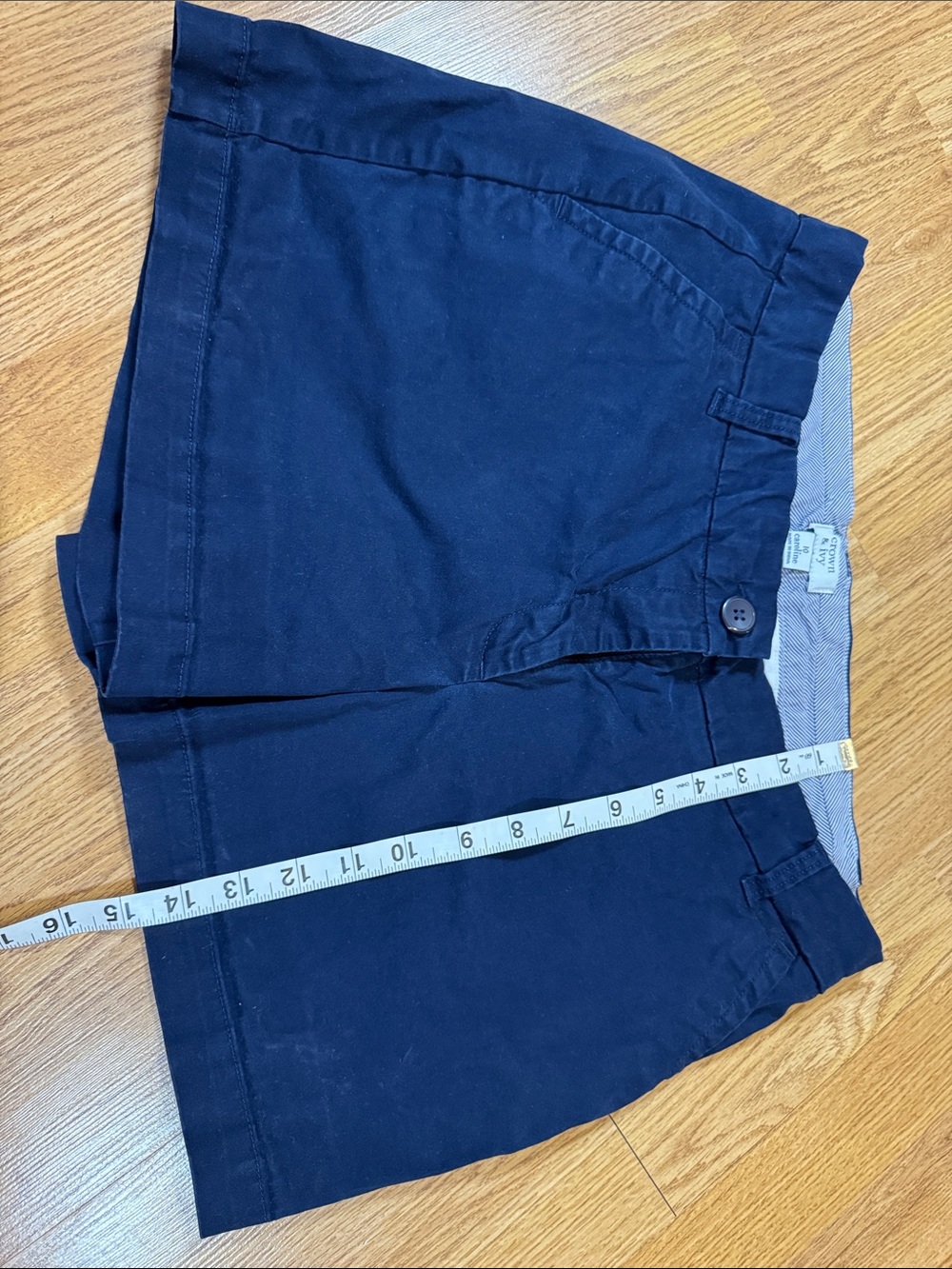 Crown & Ivy Navy Women’s Size 10 Shorts 4.5” inseam